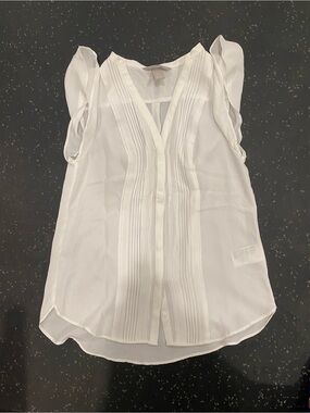 H&M White Pintuck V-Neck Cap-Sleeve Blouse